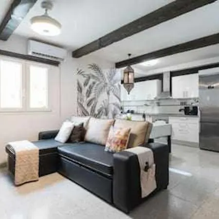 Albatros 1l Tres Appartement